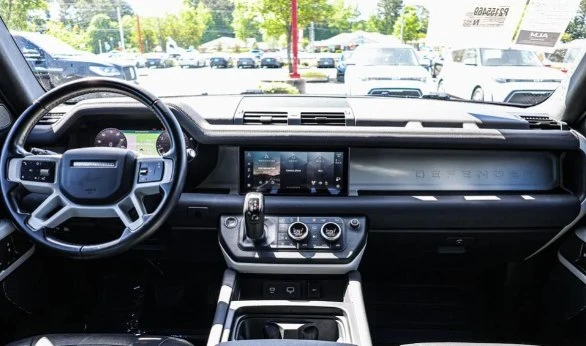2023 Land Rover Defender L663 - Image 9 of 12