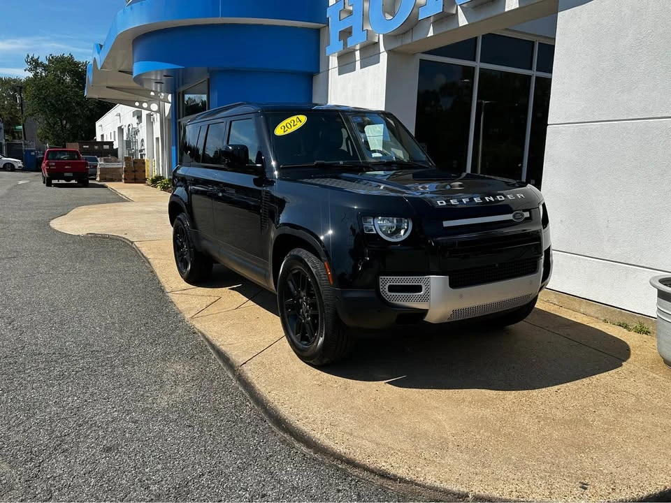 2023 Land Rover Defender L663 - Image 2 of 6