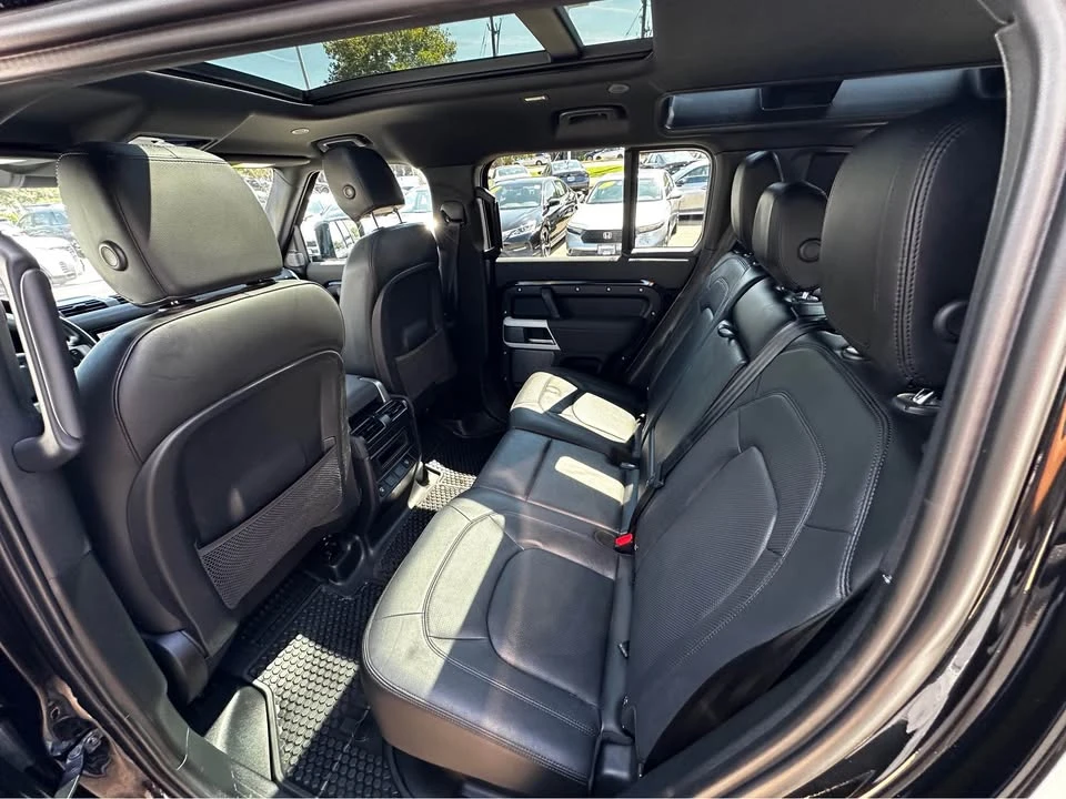 2023 Land Rover Defender L663 - Image 4 of 6