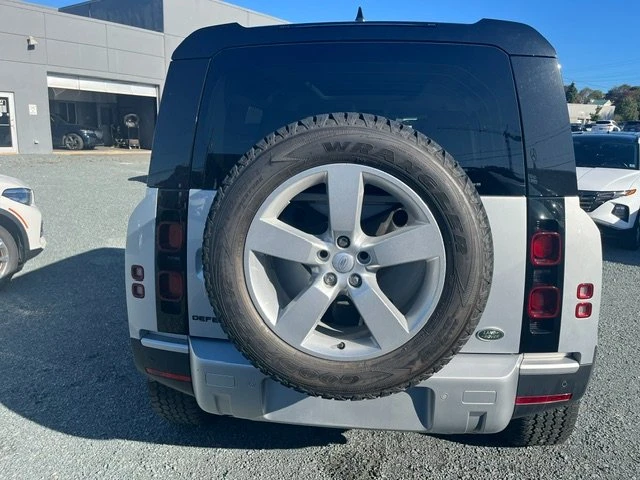 2023 Land Rover Defender L663 - Image 7 of 18