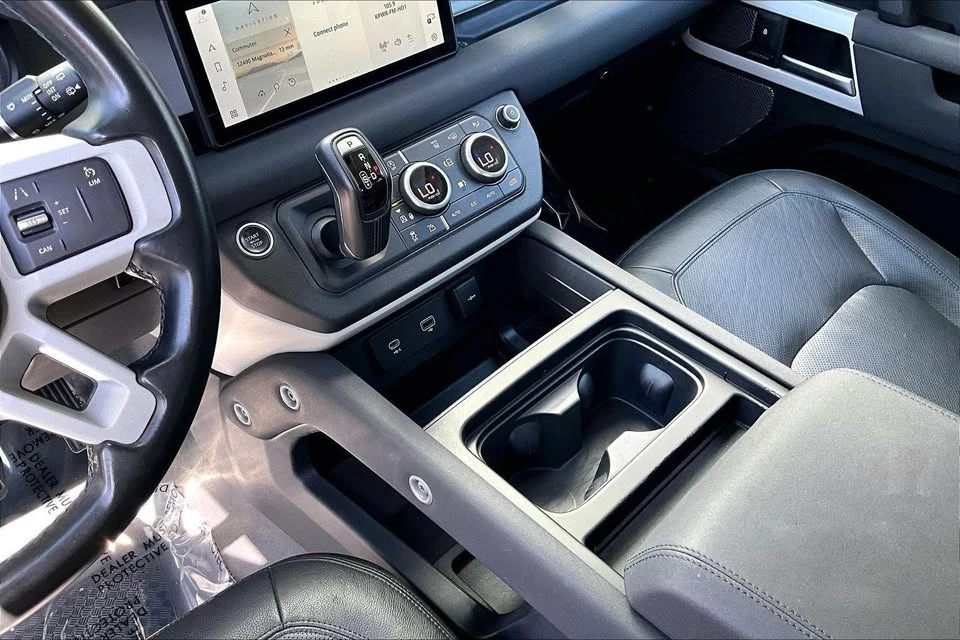 2023 Land Rover Defender L663 - Image 8 of 11