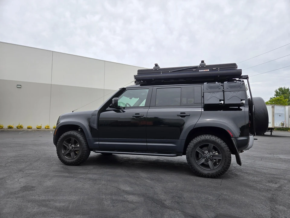 2023 Land Rover Defender L663 - Image 26 of 31
