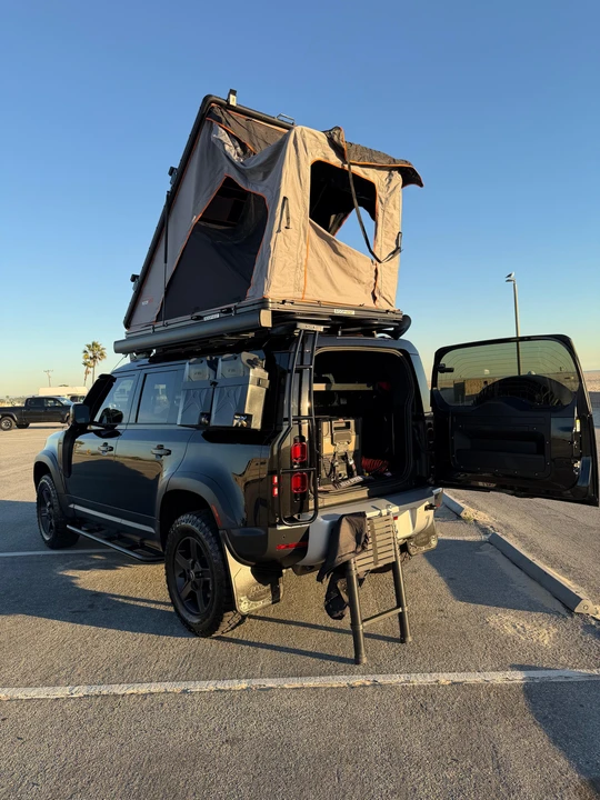 2023 Land Rover Defender L663 - Image 19 of 31