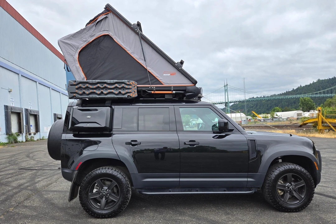 2023 Land Rover Defender L663 - Image 3 of 31