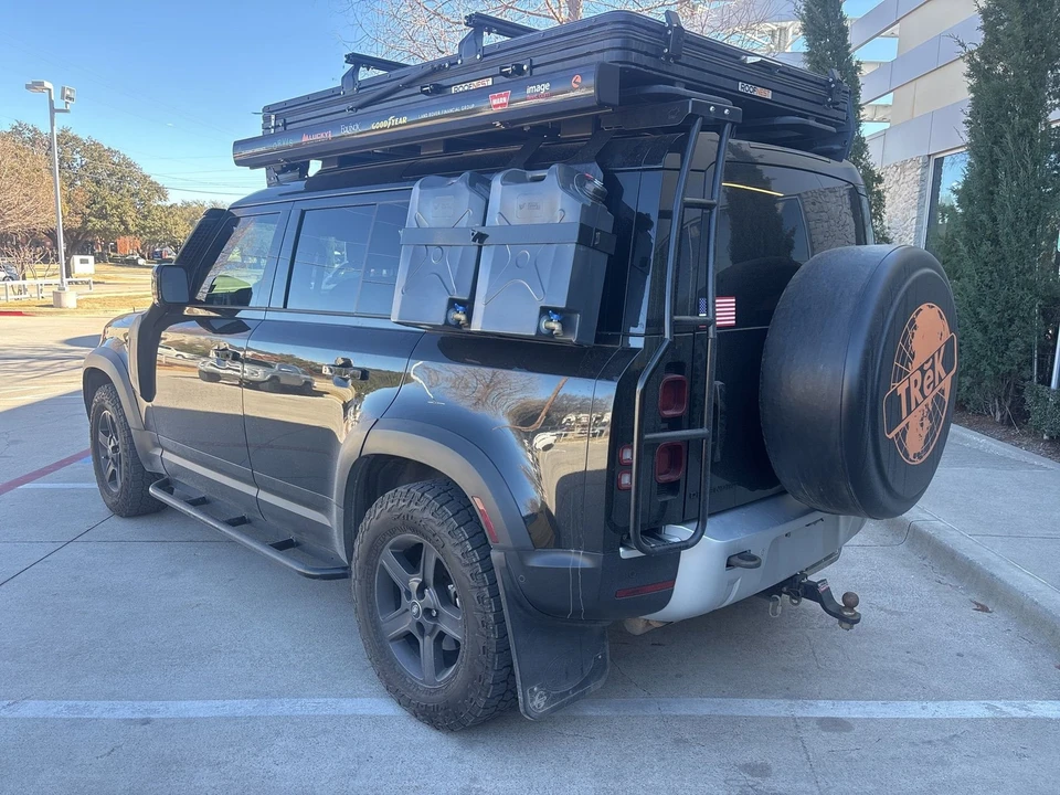 2023 Land Rover Defender L663 - Image 8 of 9