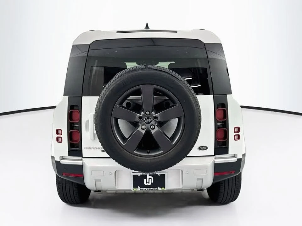 2023 Land Rover Defender L663 - Image 6 of 20