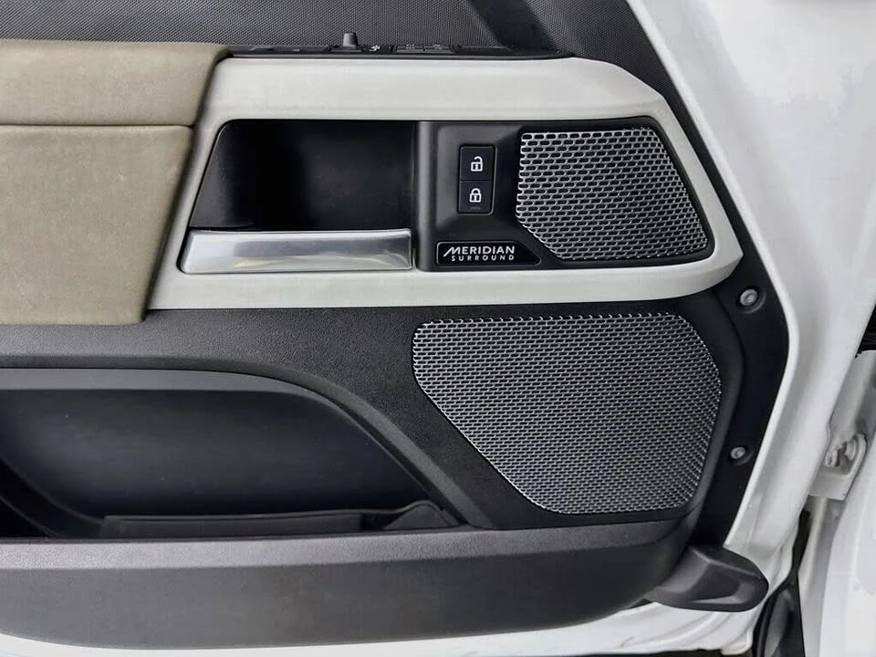 2023 Land Rover Defender L663 - Image 19 of 20