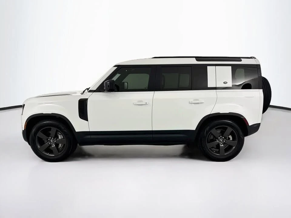 2023 Land Rover Defender L663 - Image 8 of 20
