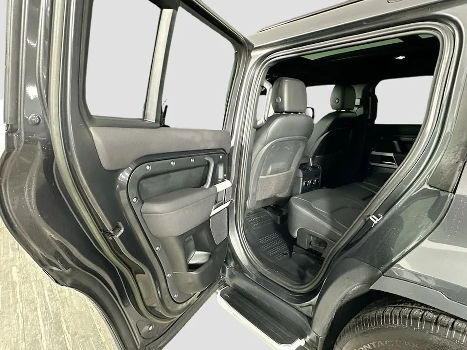 2023 Land Rover Defender L663 - Image 13 of 20