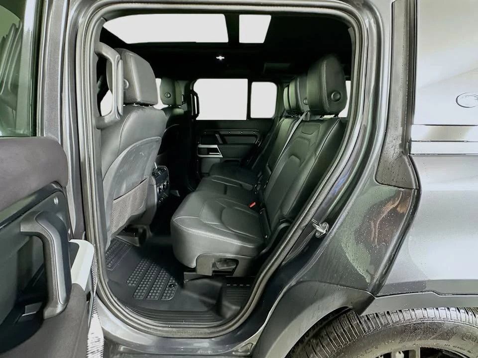 2023 Land Rover Defender L663 - Image 16 of 20