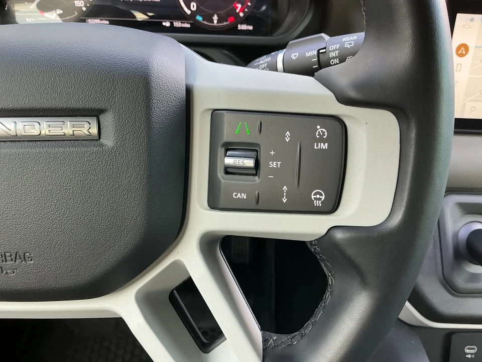 2023 Land Rover Defender L663 - Image 17 of 20