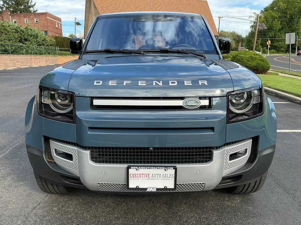 2023 Land Rover Defender L663 - Image 2 of 20