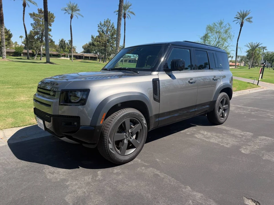 2023 Land Rover Defender L663 - Image 18 of 20