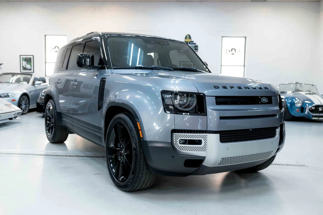 2023 Land Rover Defender L663 - Image 6 of 12
