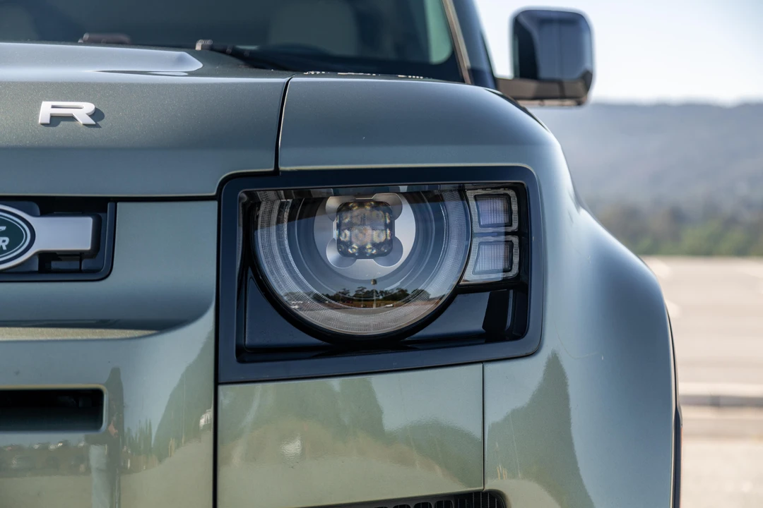 2023 Land Rover Defender L663 - Image 12 of 31