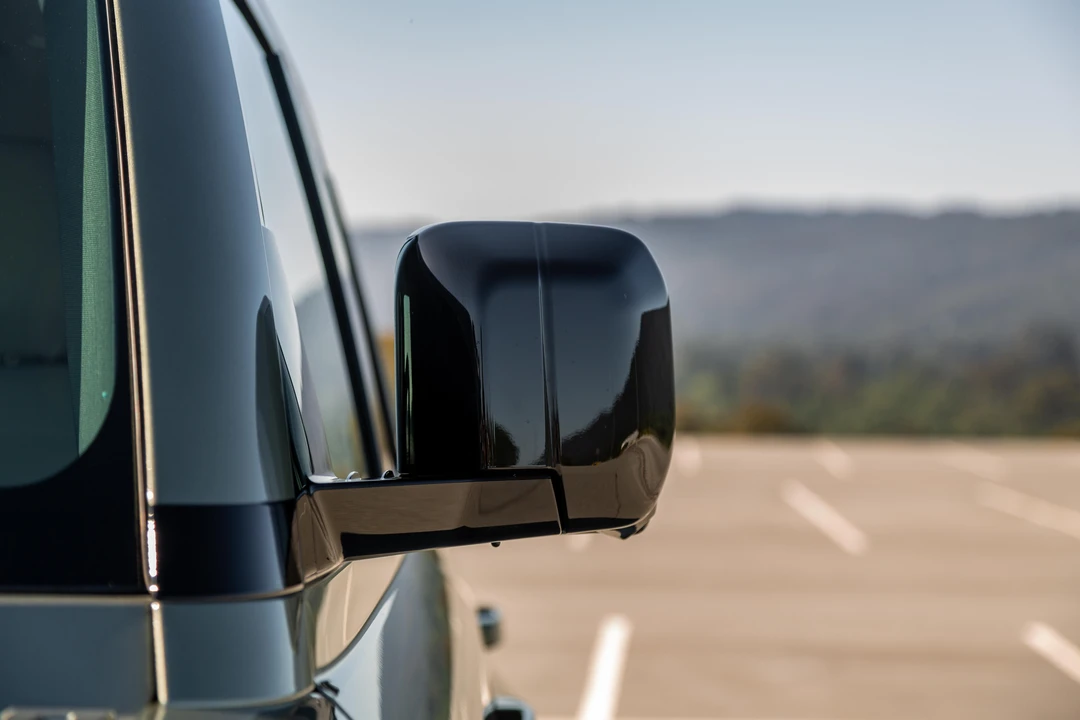 2023 Land Rover Defender L663 - Image 13 of 31