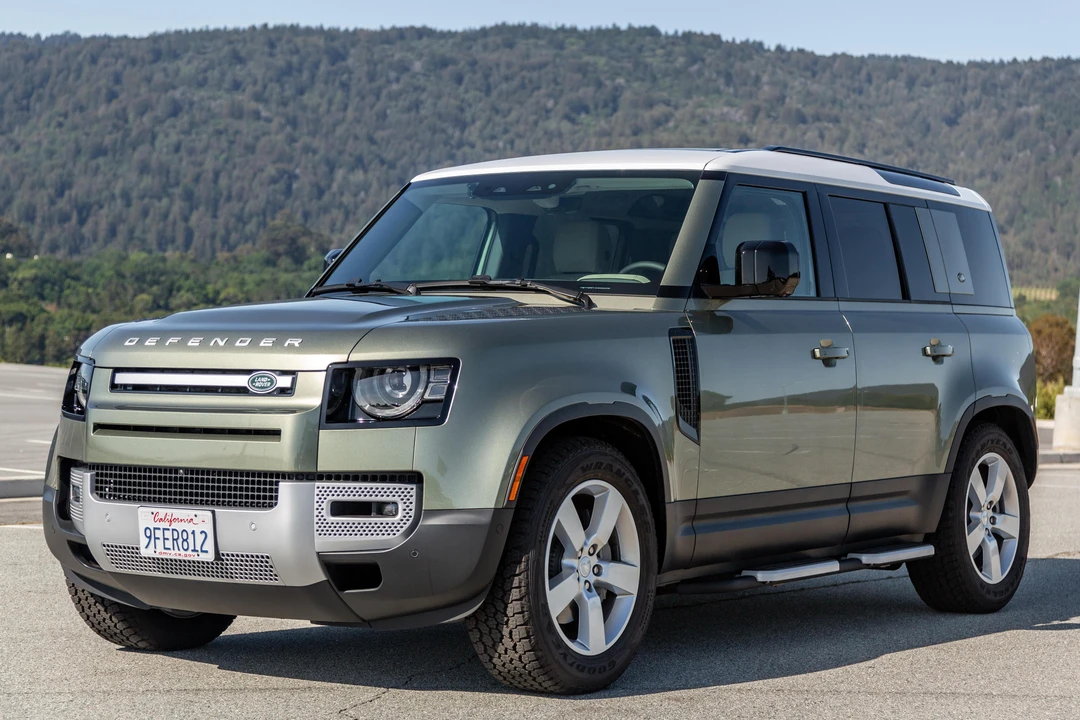 2023 Land Rover Defender L663 - Image 6 of 31