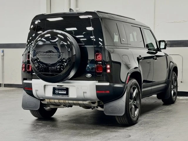 2023 Land Rover Defender L663 - Image 12 of 31