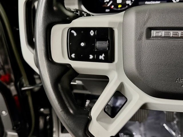2023 Land Rover Defender L663 - Image 27 of 31