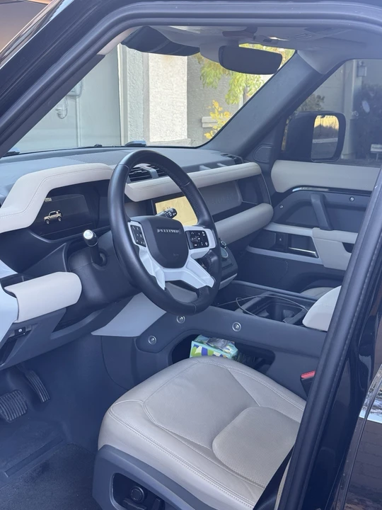 2023 Land Rover Defender L663 - Image 11 of 15