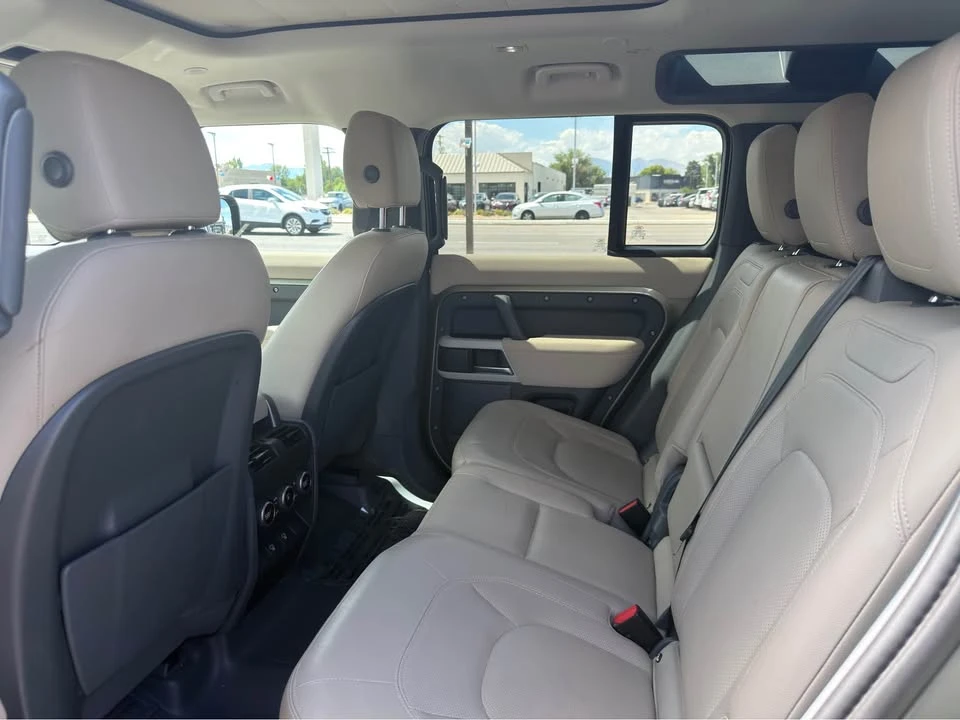 2023 Land Rover Defender L663 - Image 15 of 17
