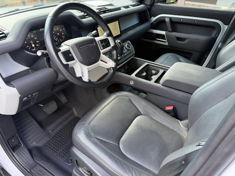 2023 Land Rover Defender L663 - Image 4 of 19