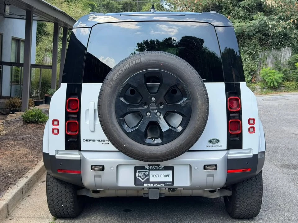 2023 Land Rover Defender L663 - Image 12 of 19