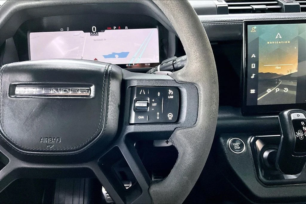 2023 Land Rover Defender L663 - Image 12 of 31