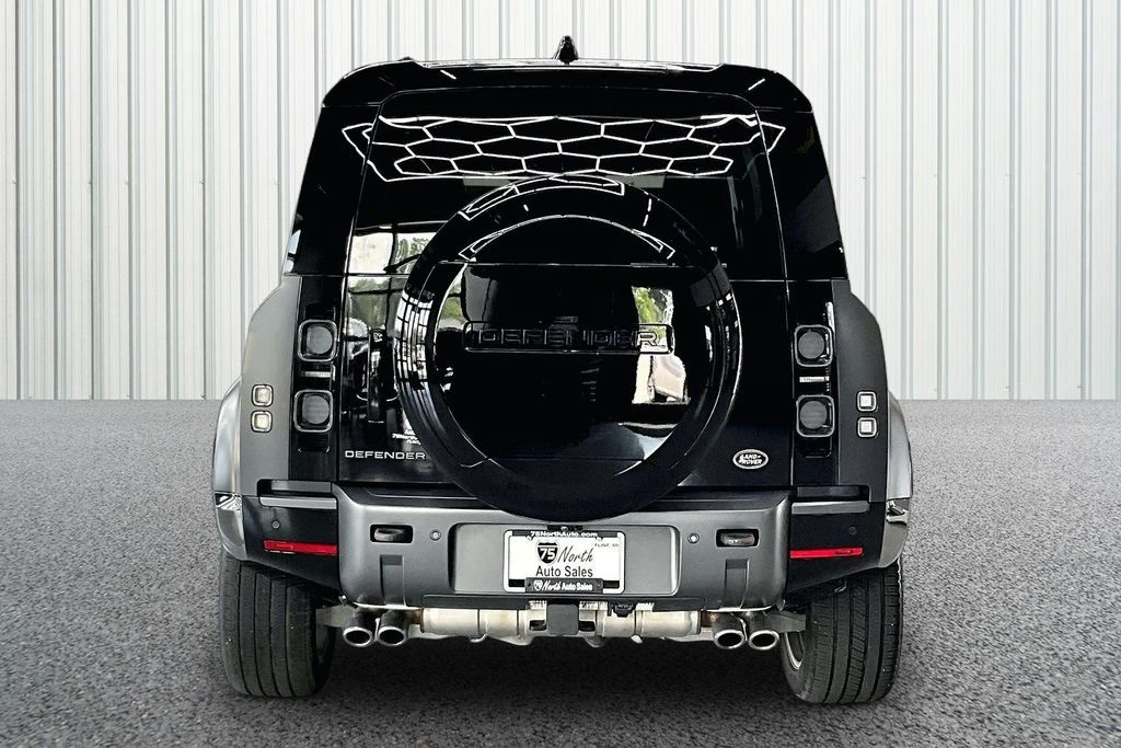 2023 Land Rover Defender L663 - Image 5 of 31