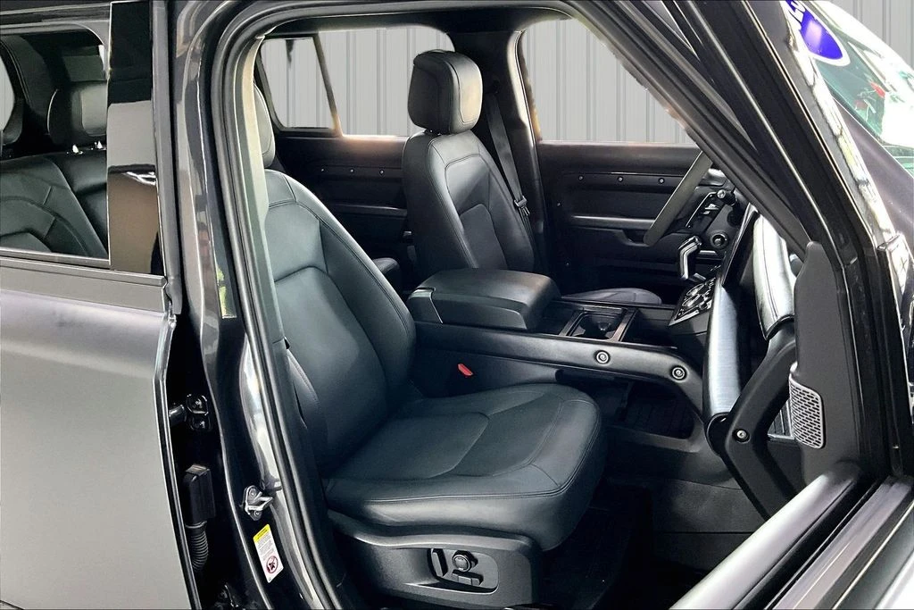 2023 Land Rover Defender L663 - Image 31 of 31