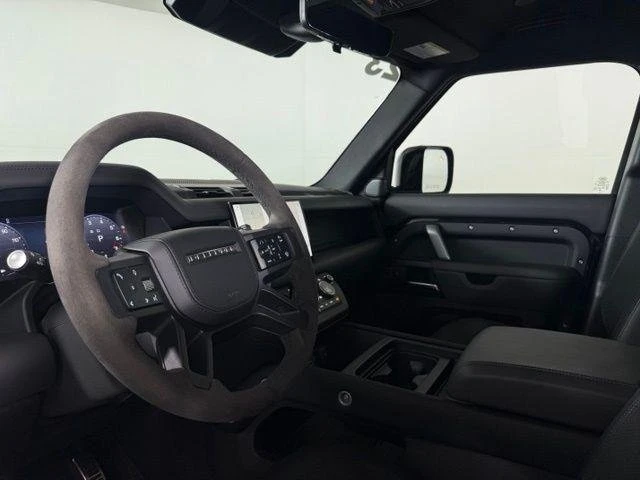 2023 Land Rover Defender V8 - Image 3 of 19