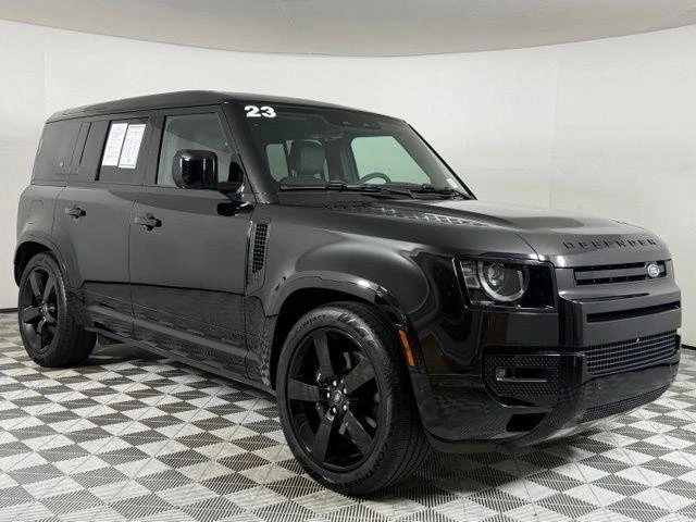 2023 Land Rover Defender V8 - Image 9 of 19