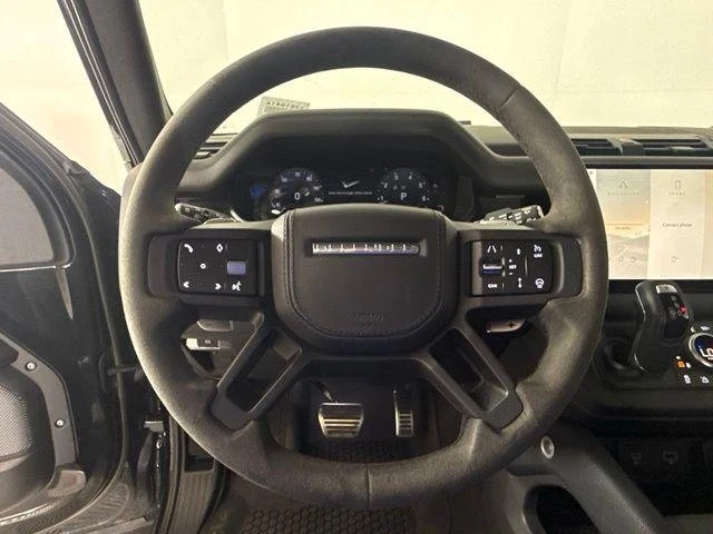 2023 Land Rover Defender V8 - Image 16 of 19