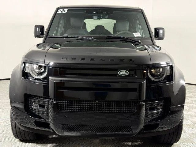 2023 Land Rover Defender V8 - Image 10 of 19