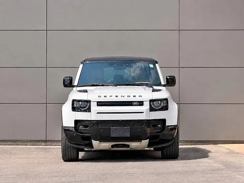 2023 Land Rover Defender 110 V8 P525