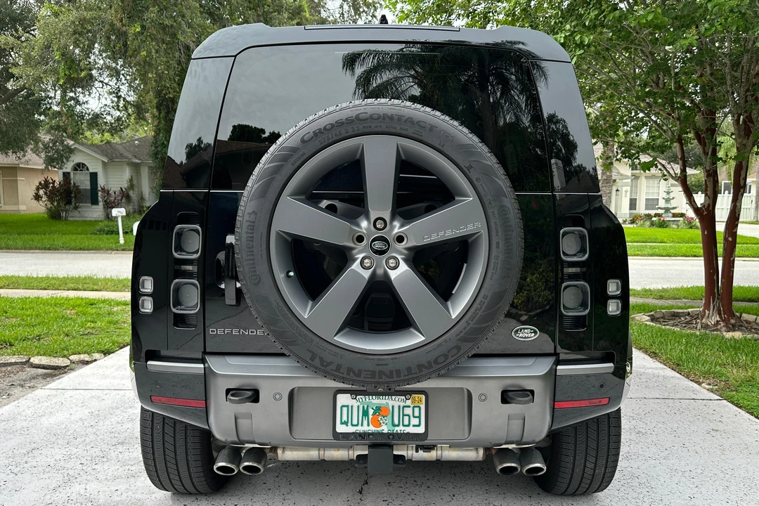 2023 Land Rover Defender L663 - Image 5 of 31
