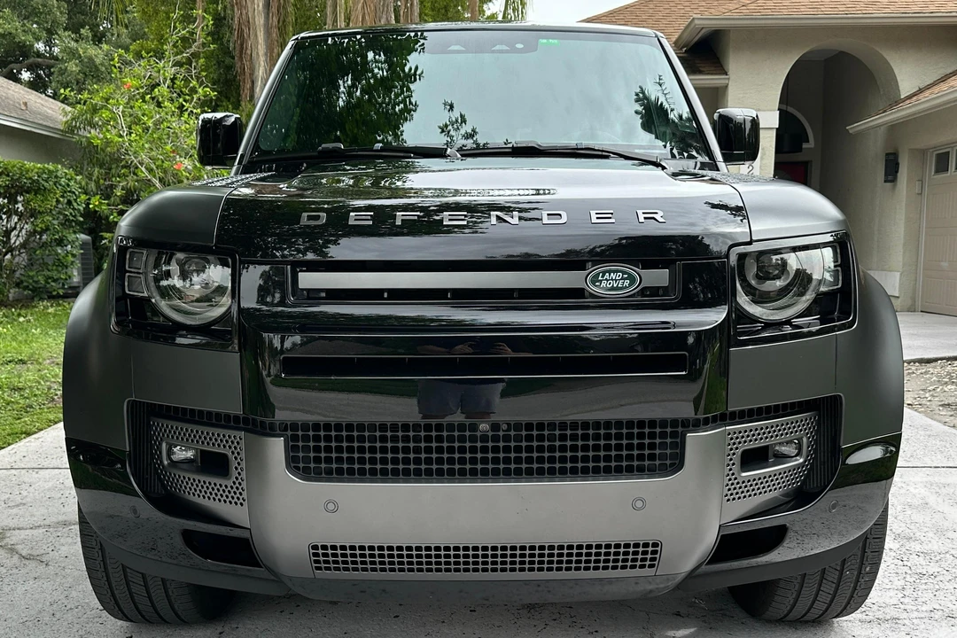 2023 Land Rover Defender L663 - Image 2 of 31