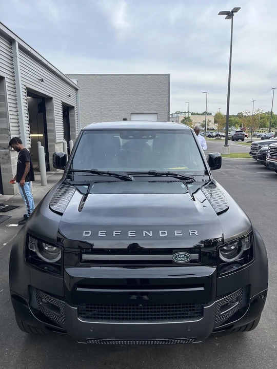 2023 Land Rover Defender L663 - Image 6 of 31