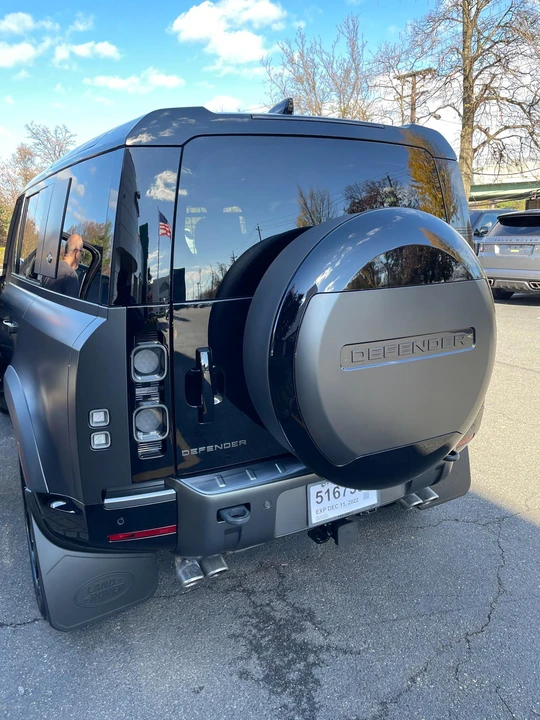 2023 Land Rover Defender L663 - Image 20 of 31