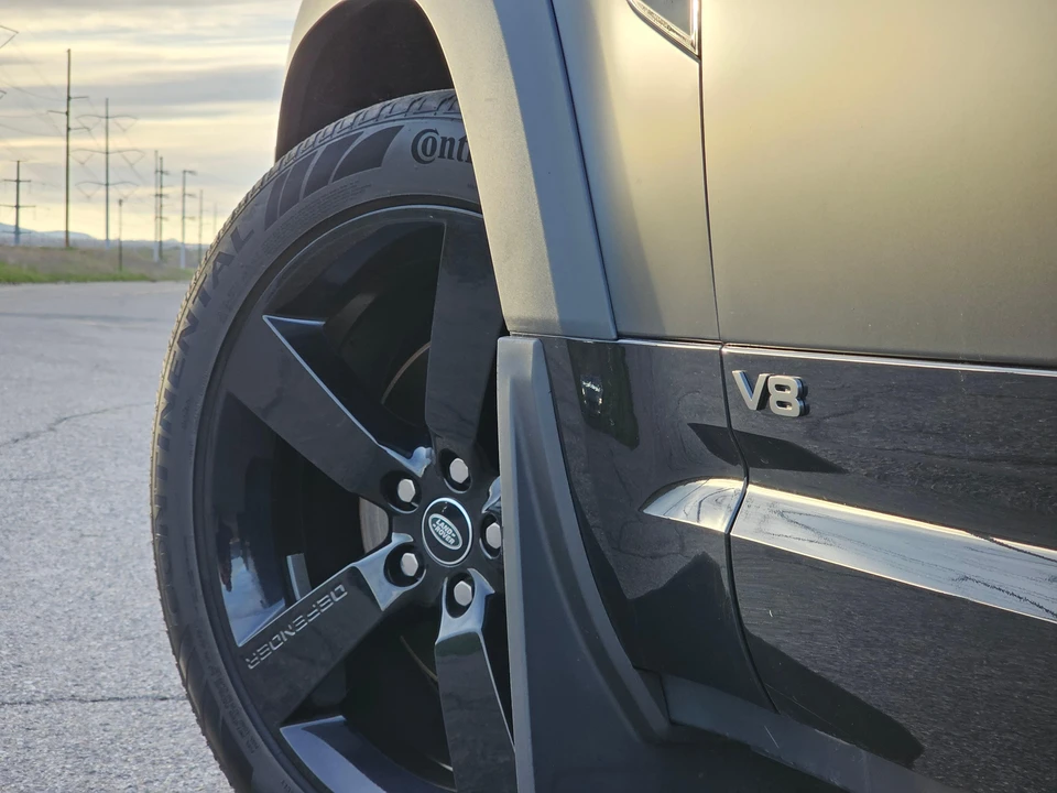2023 Land Rover Defender L663 - Image 16 of 31