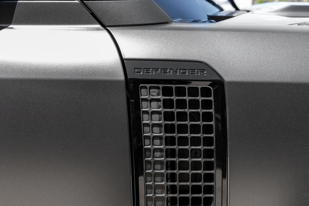 2023 Land Rover Defender L663 - Image 20 of 31