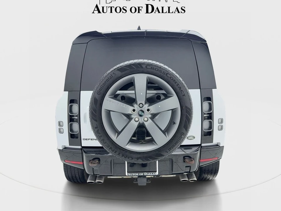 2023 Land Rover Defender V8 - Image 11 of 31