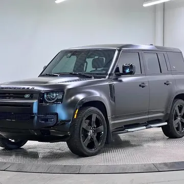 2023 Land Rover Defender 110 V8