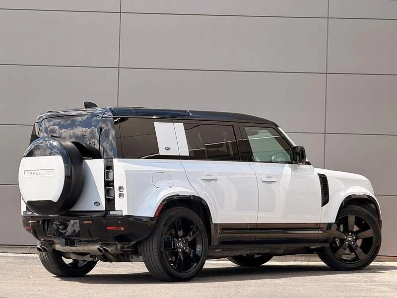 2023 Land Rover Defender V8 - Image 6 of 20
