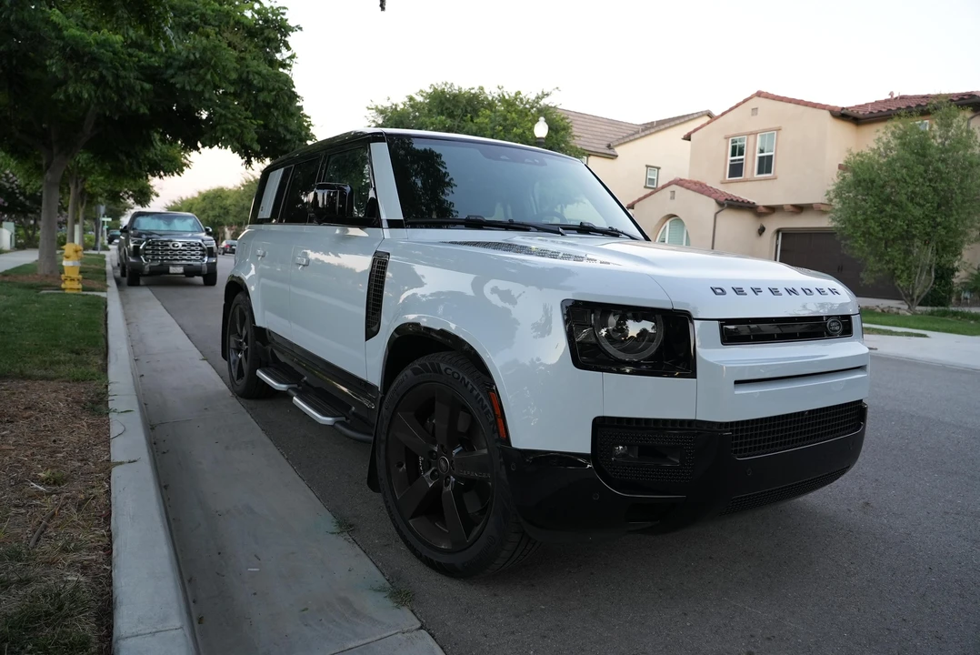 2023 Land Rover Defender L663 - Image 19 of 31