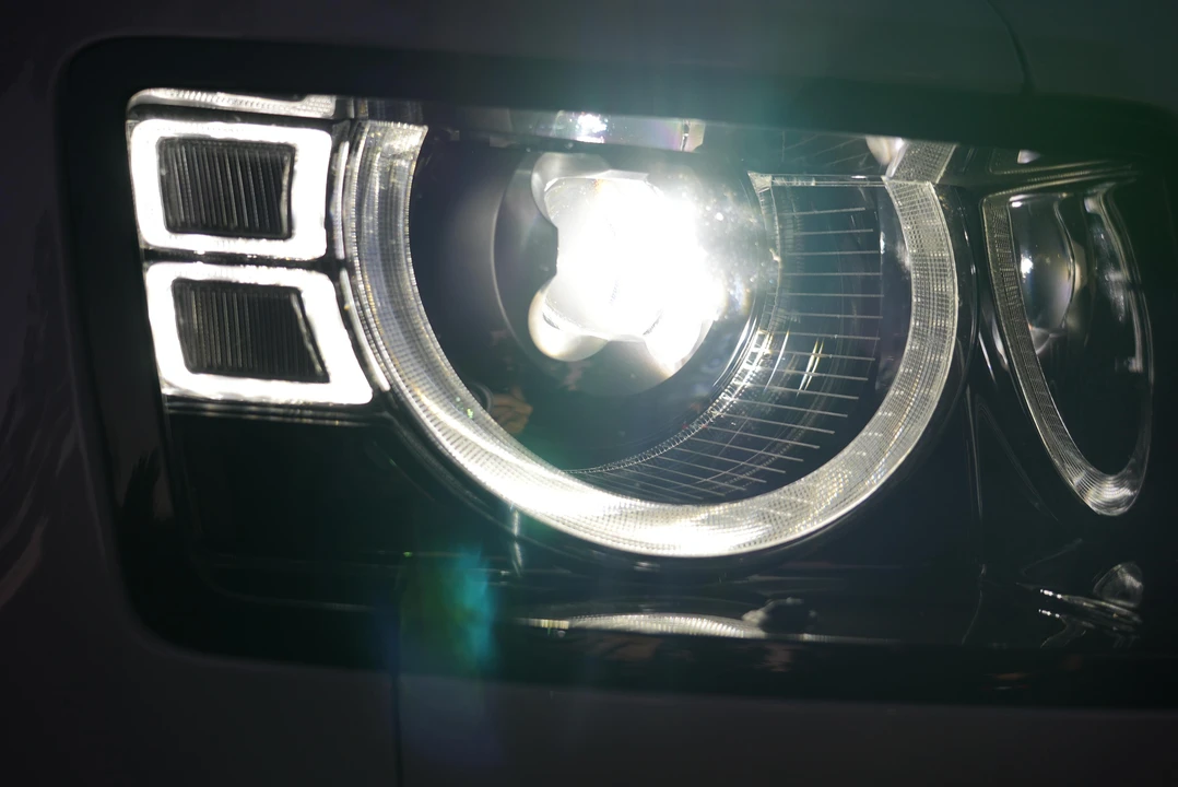 2023 Land Rover Defender L663 - Image 20 of 31
