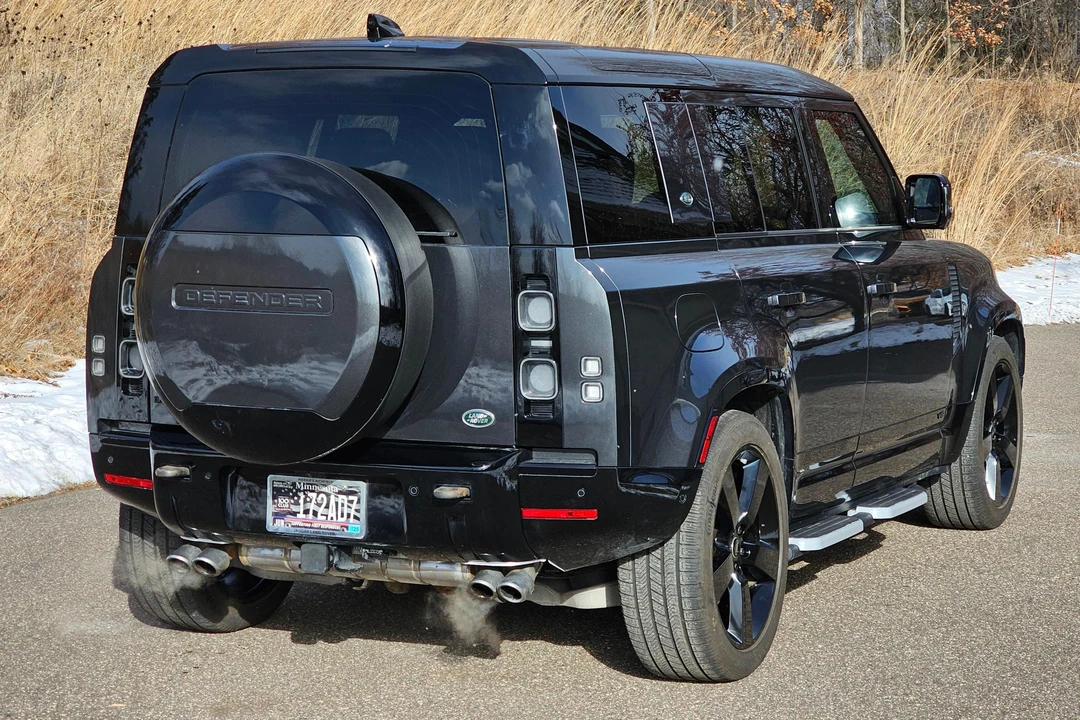 2023 Land Rover Defender L663 - Image 4 of 31