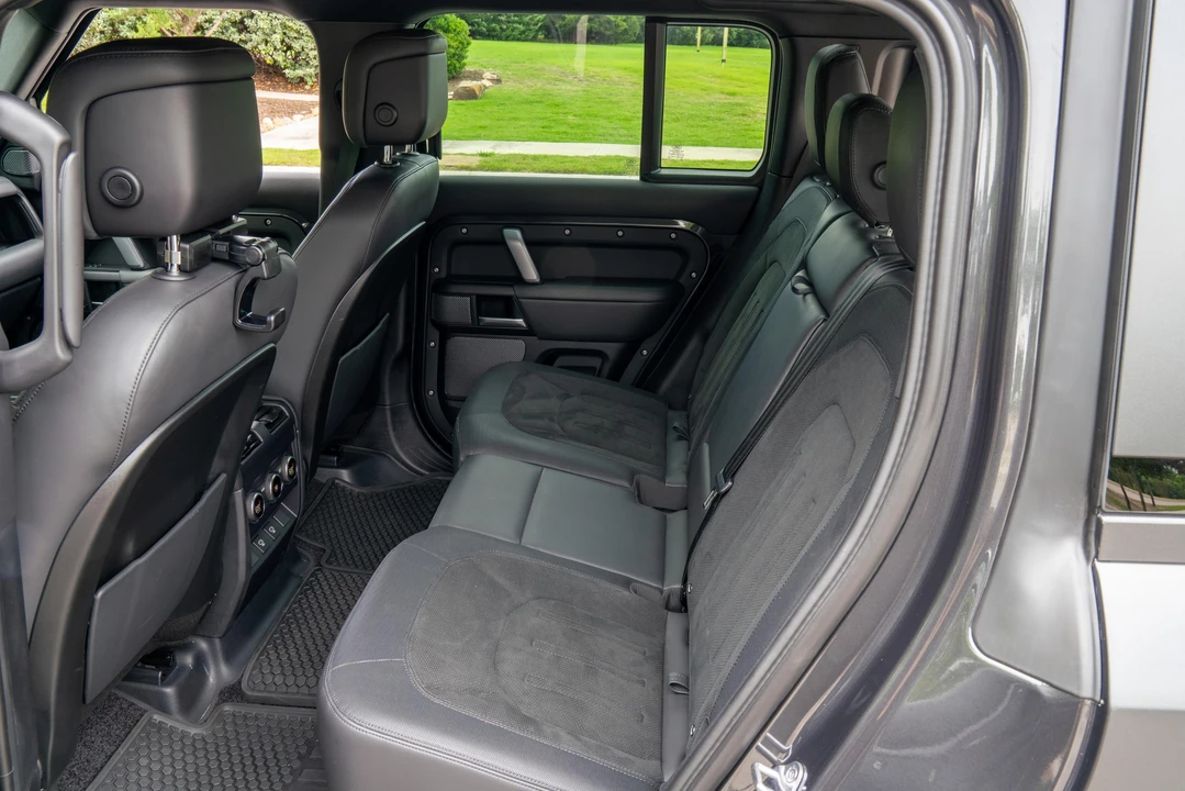 2023 Land Rover Defender L663 - Image 22 of 31