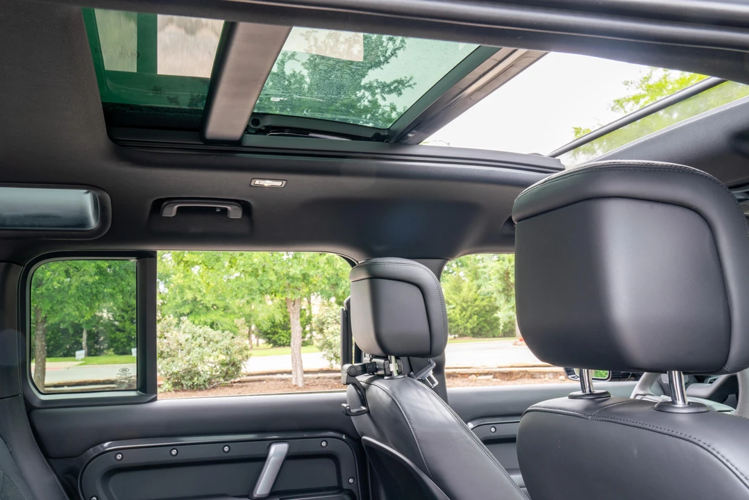 2023 Land Rover Defender L663 - Image 31 of 31