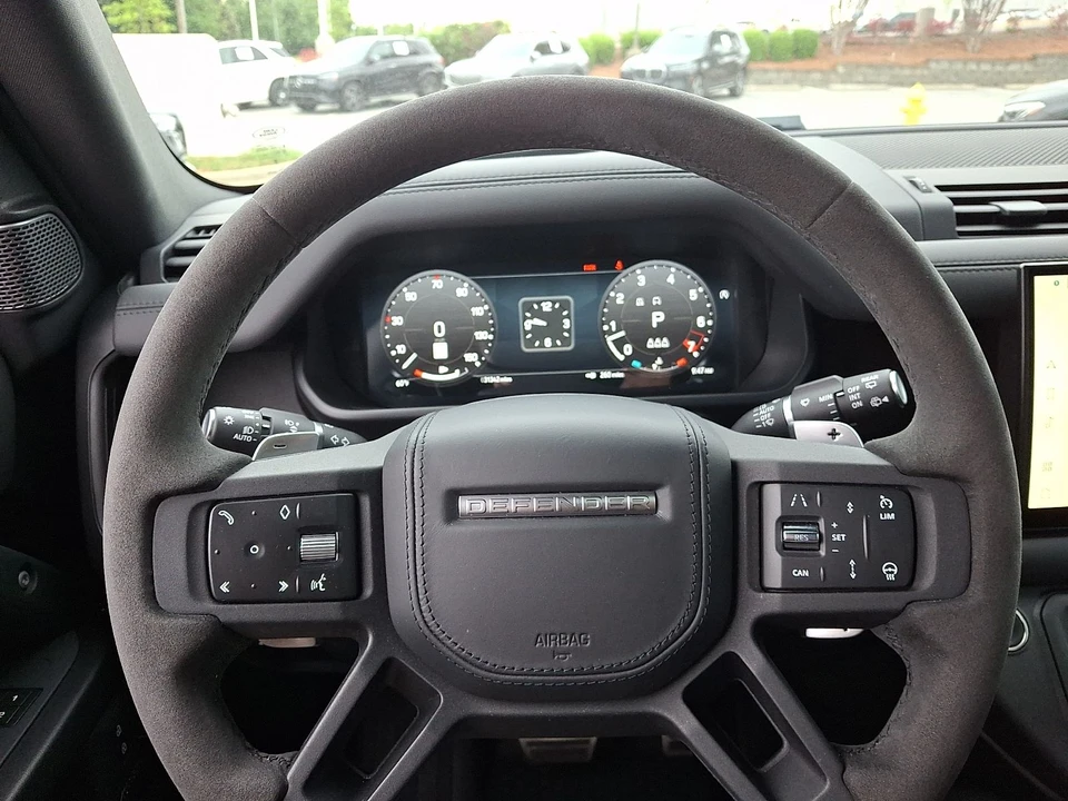 2023 Land Rover Defender L663 - Image 20 of 31